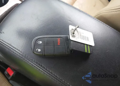 2017 Jeep Grand Cherokee Laredo 4X2 из США, поврежденный, VIN 1C4RJEAG9HC685879